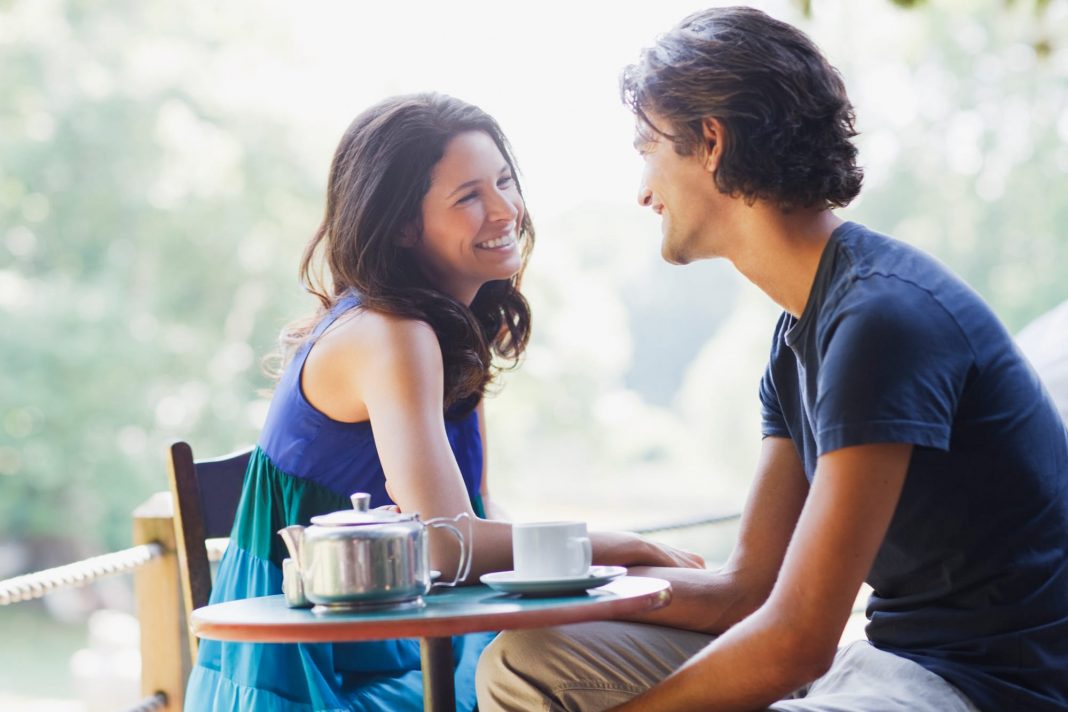 Top 5 Ways to Make a Good Impression on a First Date